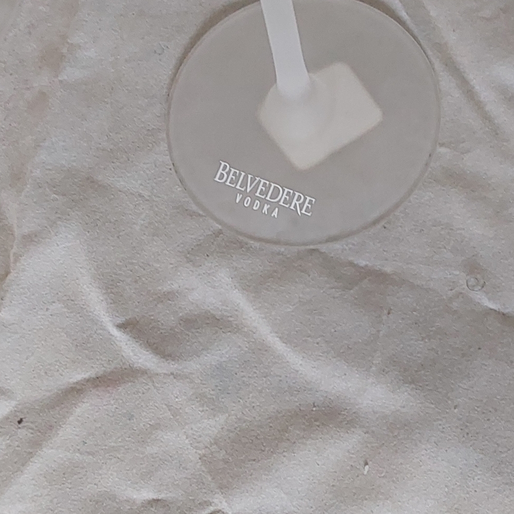 Belvedere Vodka Martini Glasses Set Of 2 - Picture 3 of 4